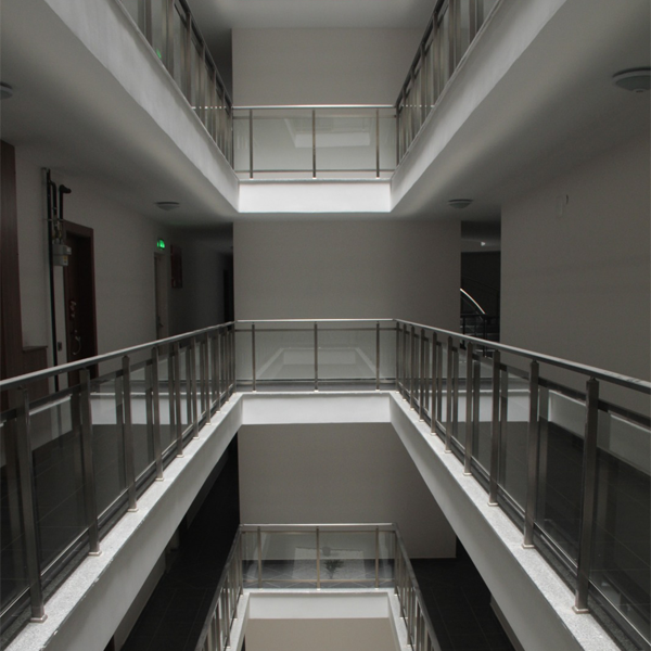 Hard Rails Building Gallery – RailBuild